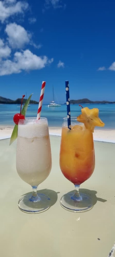 SESZELE - W POSZUKIWANIU LATA